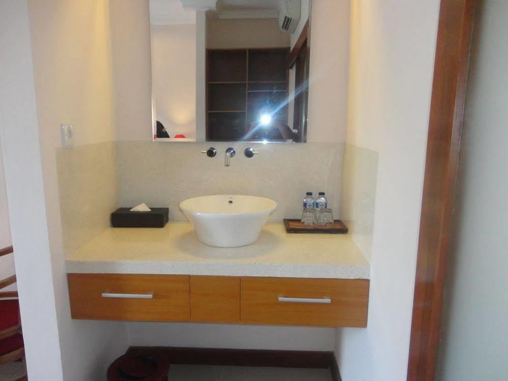 Md Guesthouse By Best Deals Asia Hospitality Seminyak Exterior foto